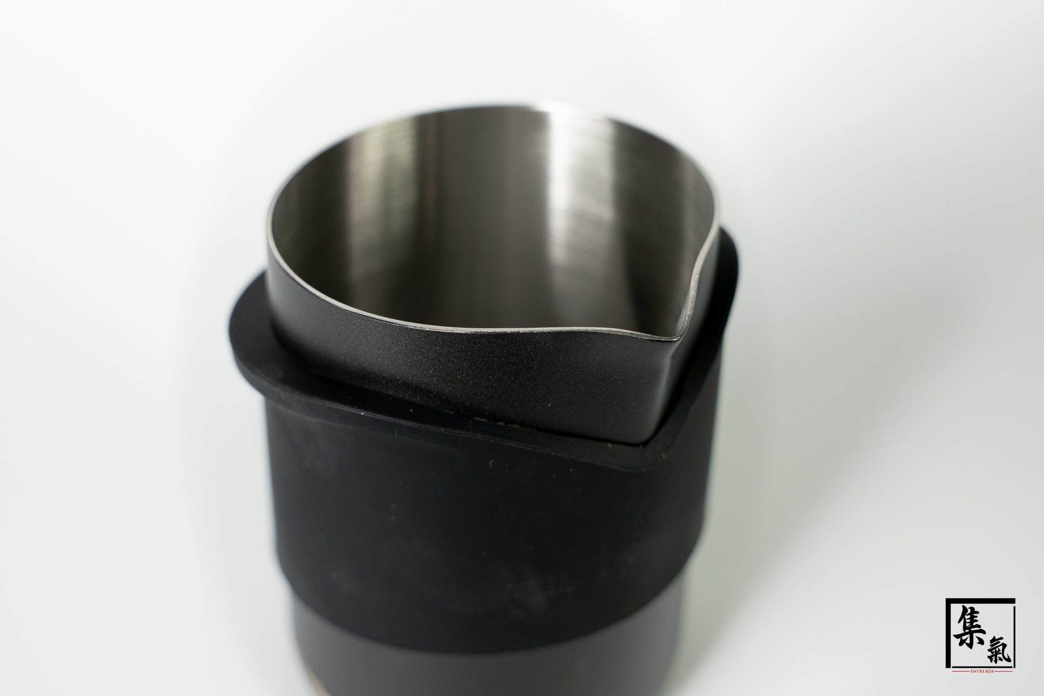 Subminimal FlowTip Milk Jug 流線拉花鋼杯（有柄/無柄）