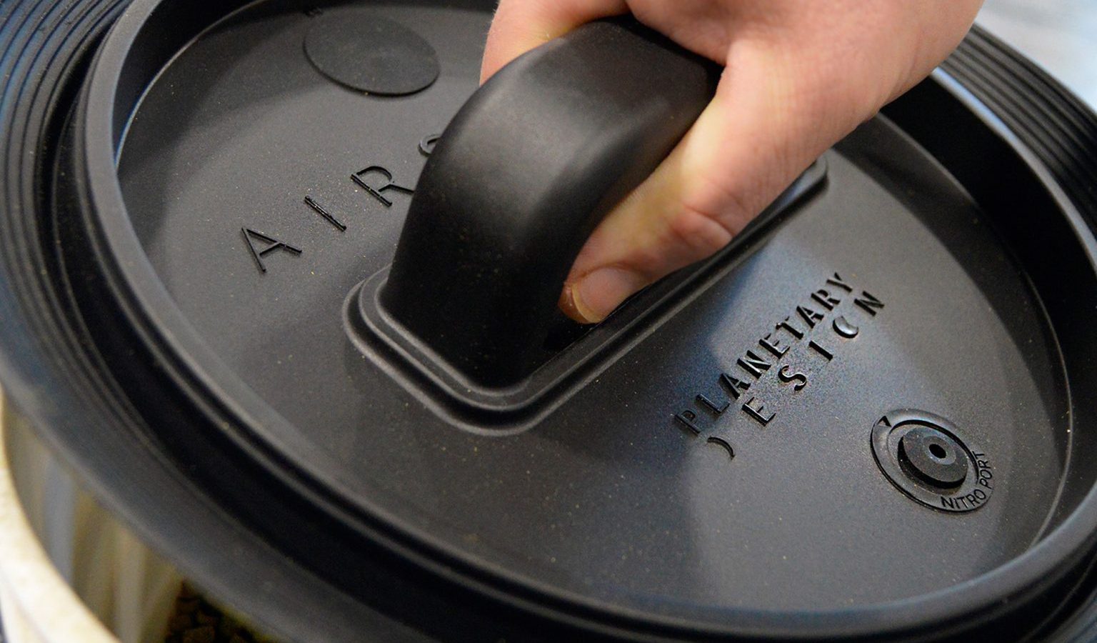 Airscape Bucket Insert Lid