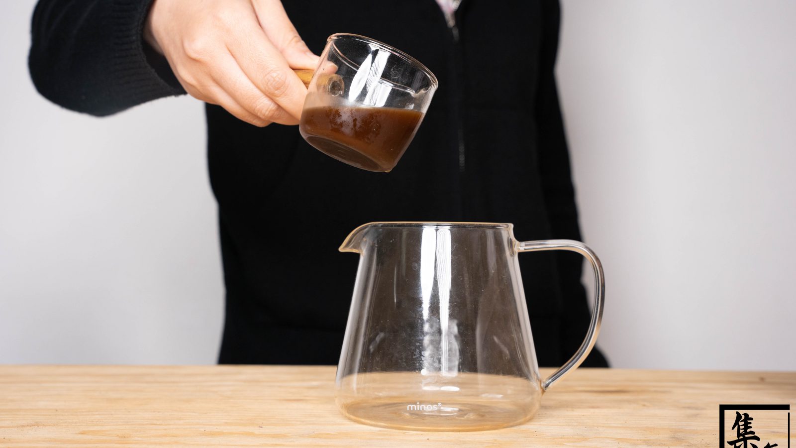 Glass flavoring saucer 迷你玻璃分享壺