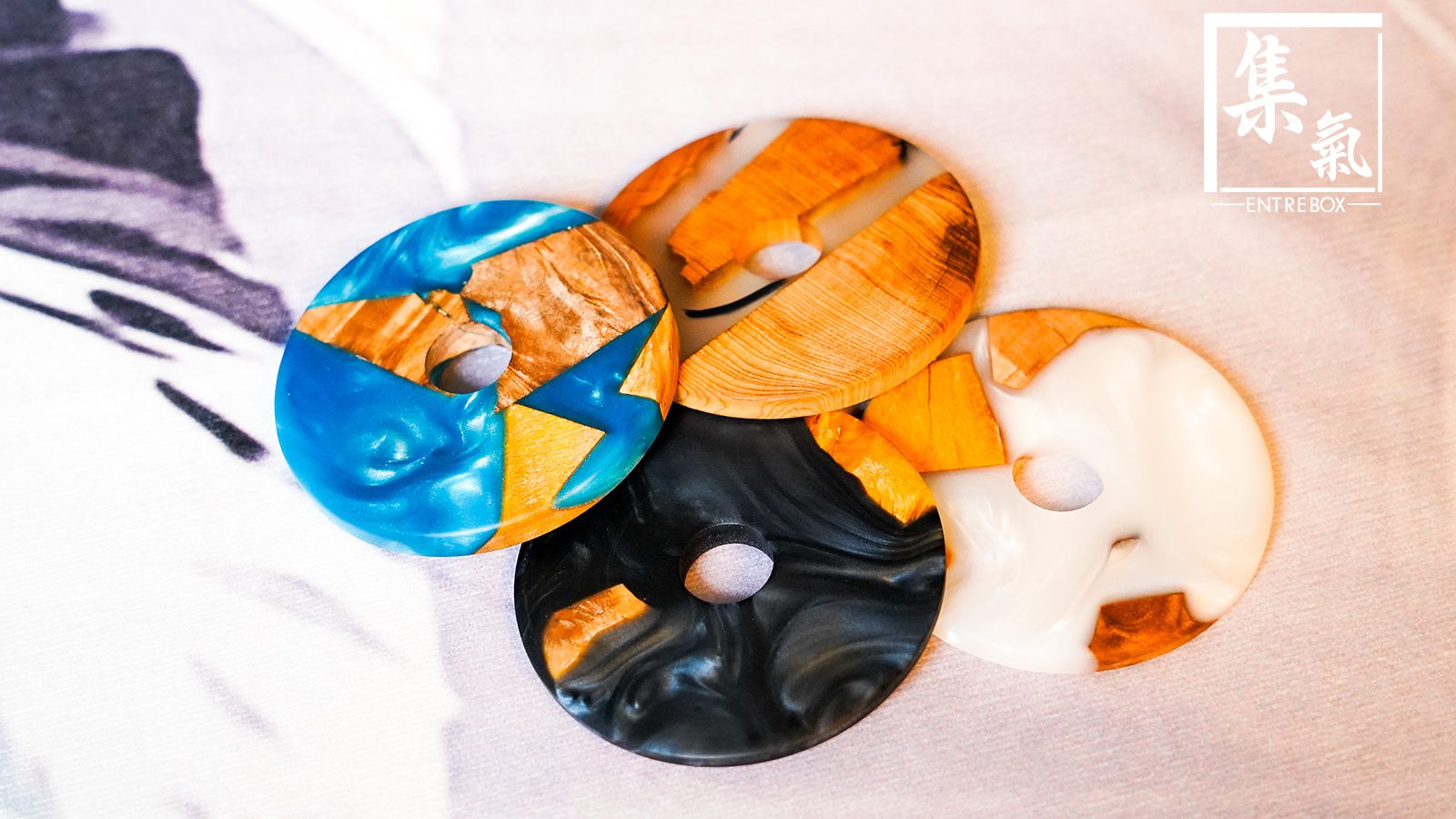 手創木人- Comandante C40 系列手磨防跳豆蓋 (樹脂工藝)