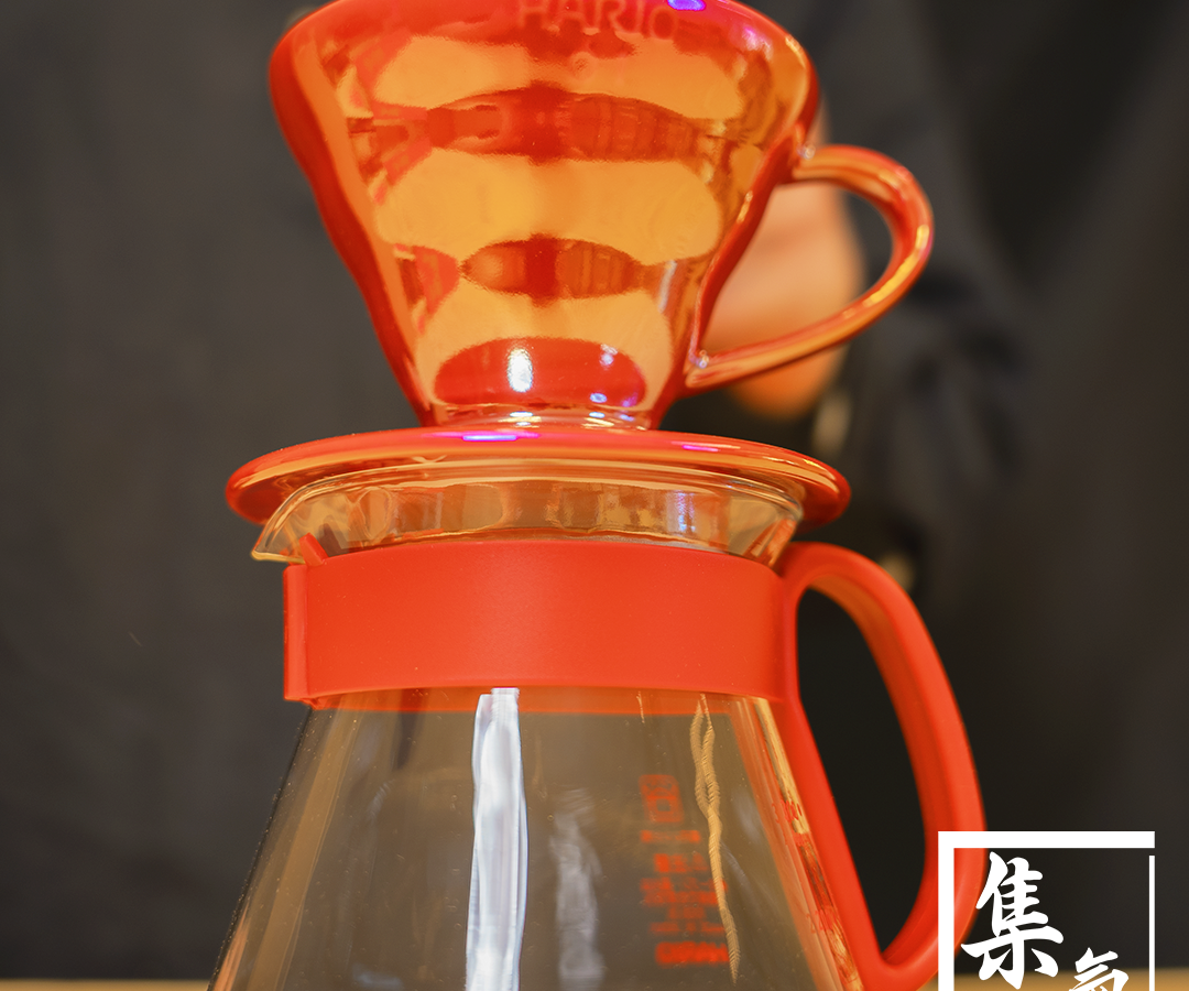 Hario V60 01 PVD Ceramic Dripper Red Set
