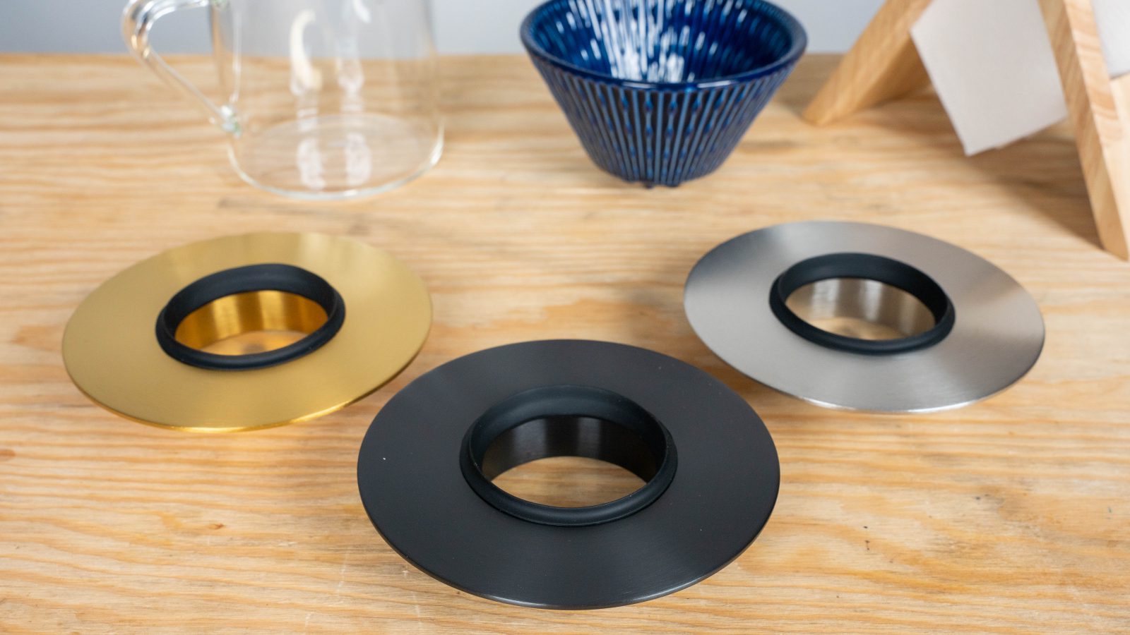 Loveramics Metallic Dripper Stand