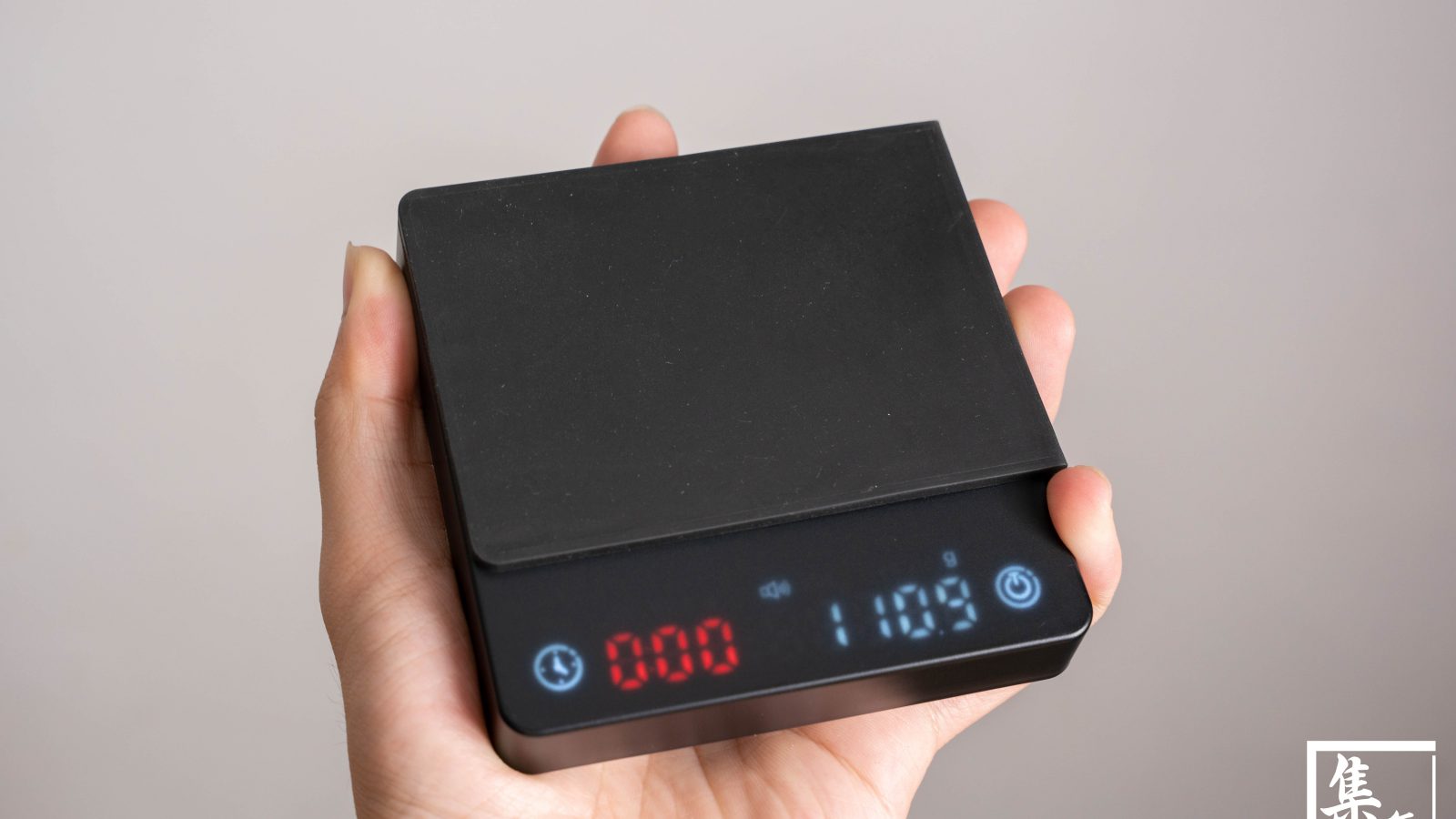 Tiny Cube Coffee Scale