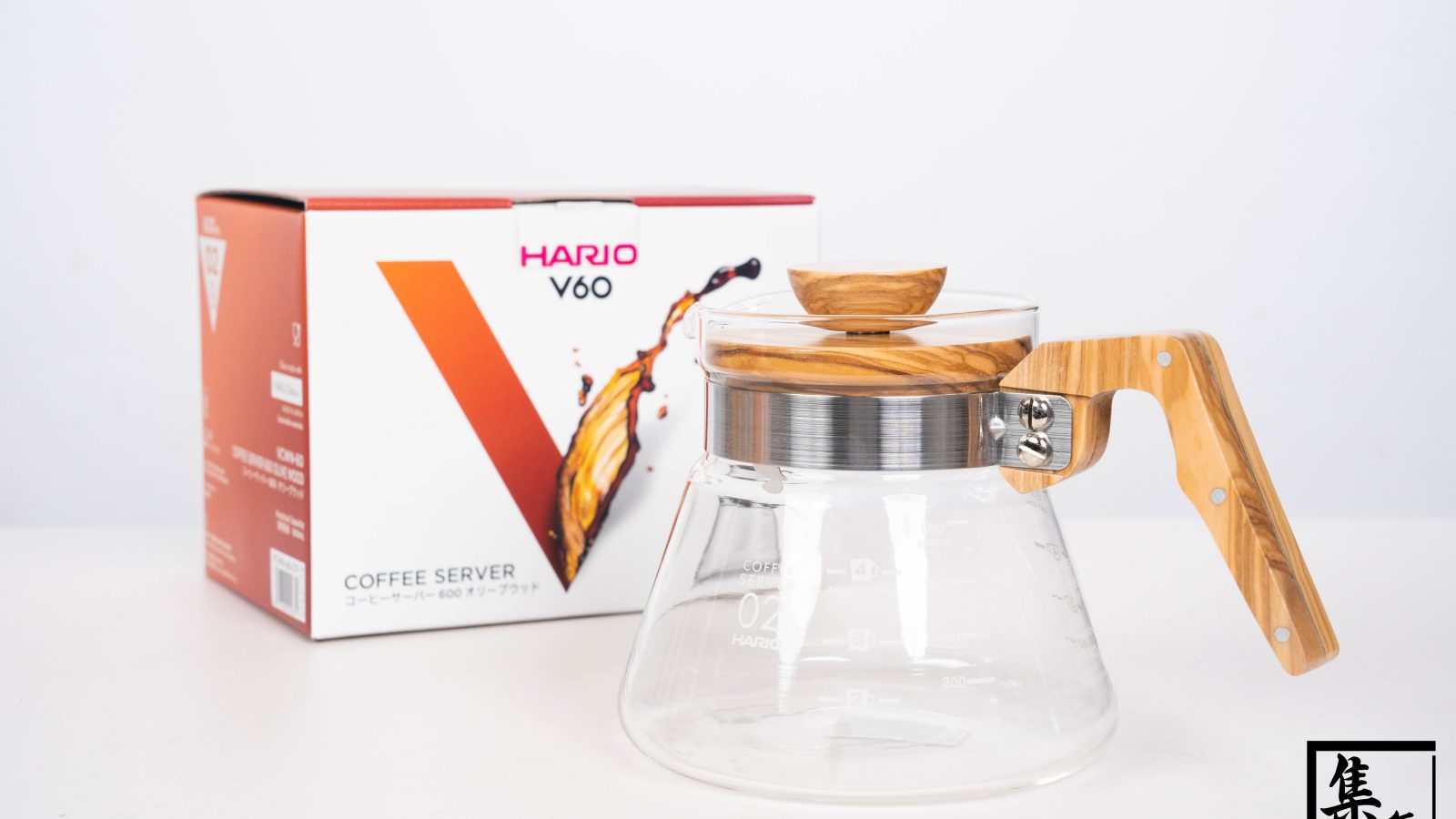 Hario Olive Wood Coffee Server (400ml / 600ml)