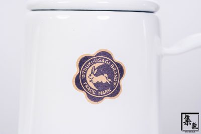 Tsukiusagi Enamel Slim Pot (0.7 L)